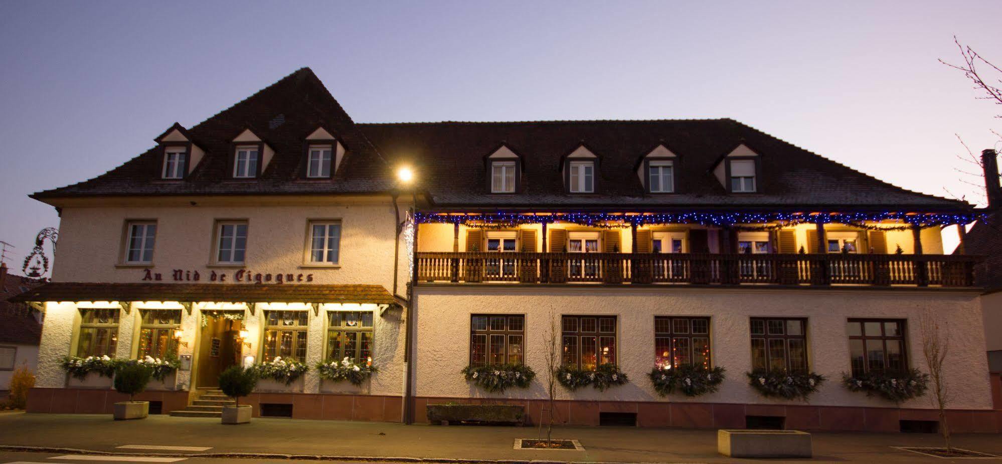 Hotel Au Nid De Cigognes Ostheim Bagian luar foto